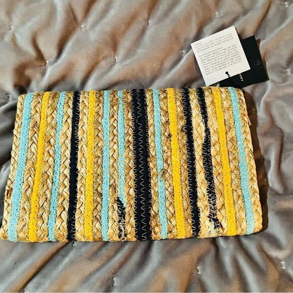 AMERICA & BEYOND Sunset Striped Staw Woven Jute Clutch Purse Tan Blue OS NWT - Picture 4 of 12